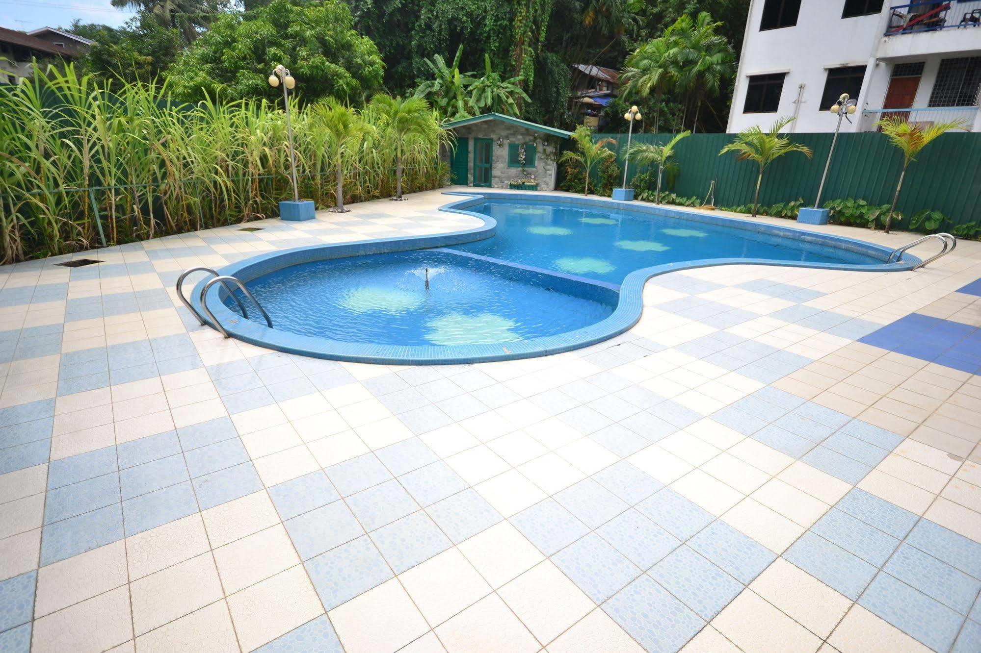 Lanvin Hotel Kota Kinabalu Exterior photo