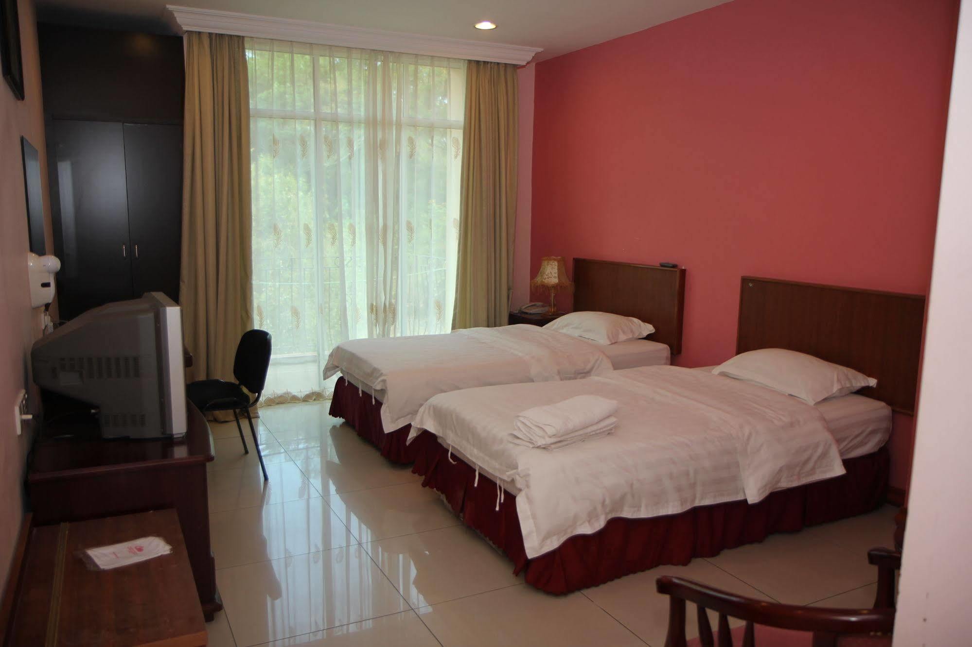 Lanvin Hotel Kota Kinabalu Exterior photo