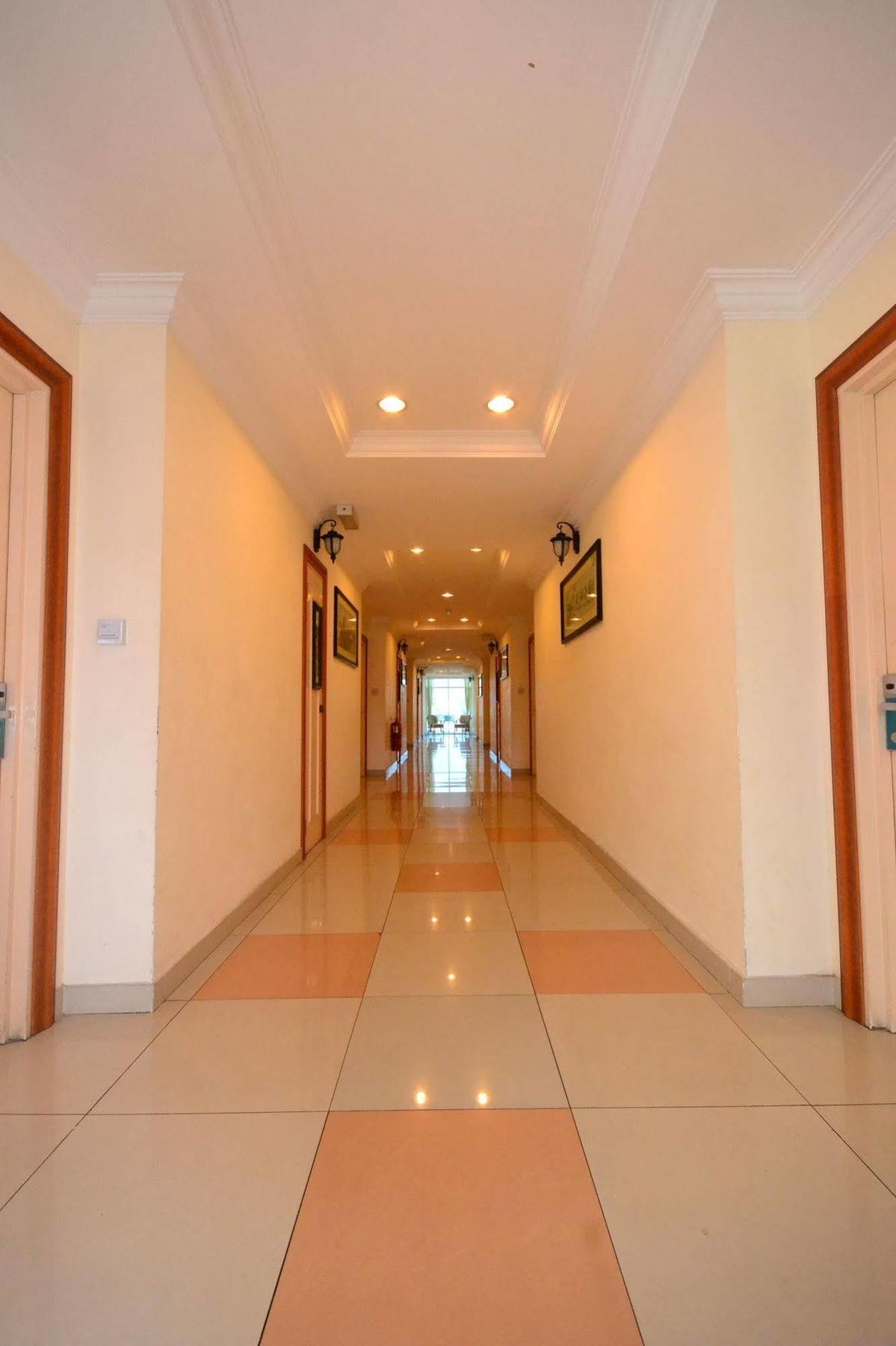 Lanvin Hotel Kota Kinabalu Exterior photo